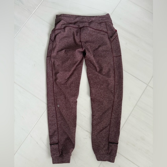 LULULEMON Base Runner Pant III in Heathered Bordeaux Drama / Bon Bon - Picture 13 of 16